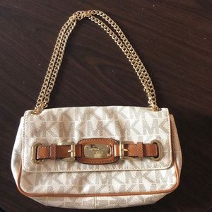 MK cross body
